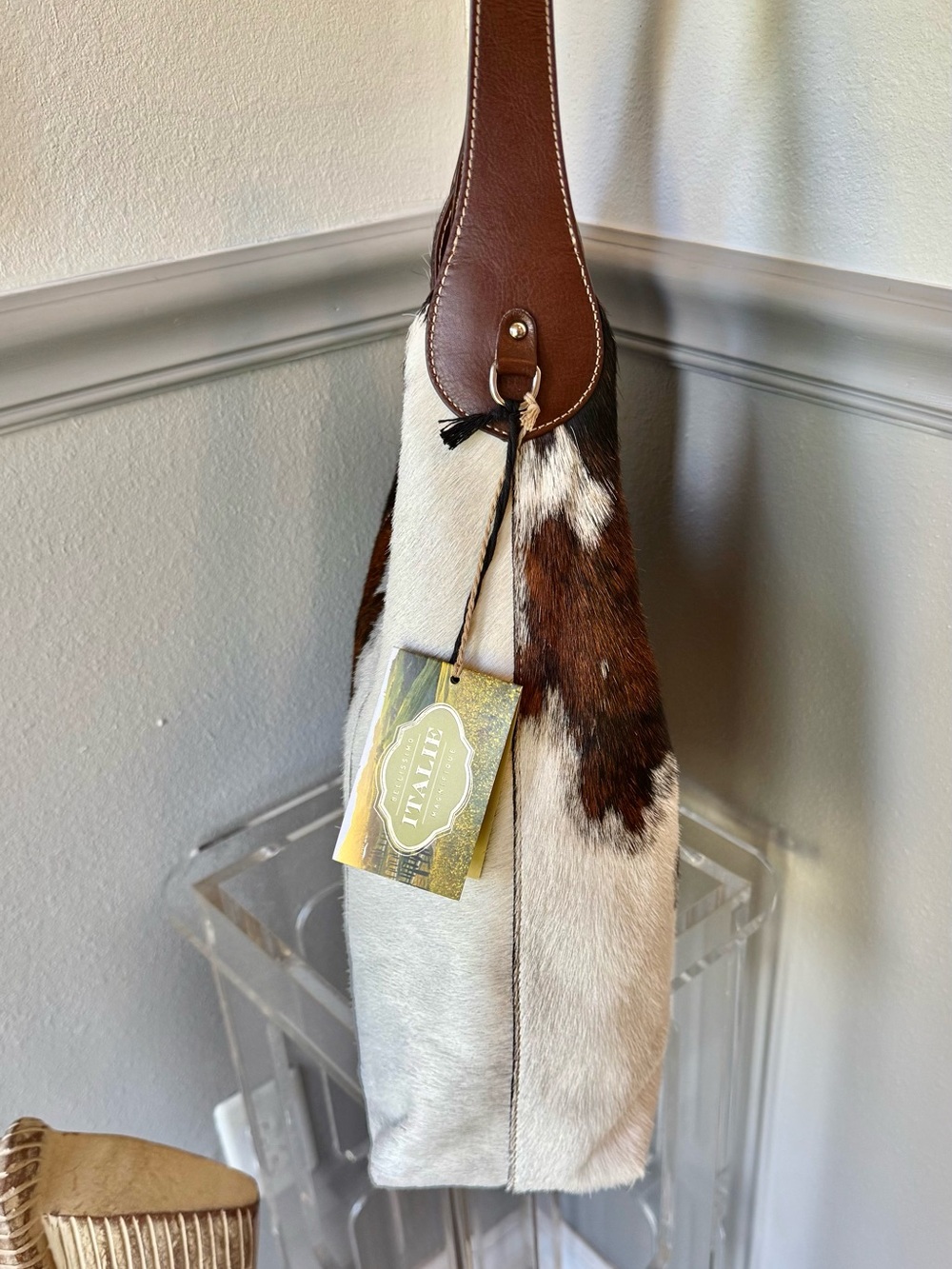 Italian Cowhide Hobo Shoulder with a free Burberry or fendi scarf if over $300. - Picture 4 of 7